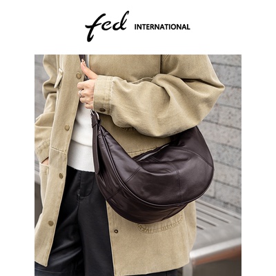 fed头层牛皮大容量斜挎女包