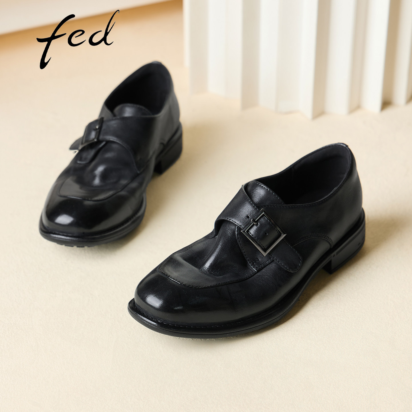 fed一字扣带女鞋粗跟小皮鞋