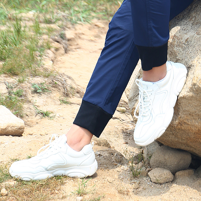 户外新款男式百搭运动休闲板鞋基础韩版小白鞋洋气白鞋旅游鞋徒步