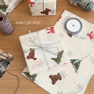 可爱小熊蝴蝶结圣诞树节日礼品纸ins氛围感圣诞雪梨纸鲜花烘焙纸