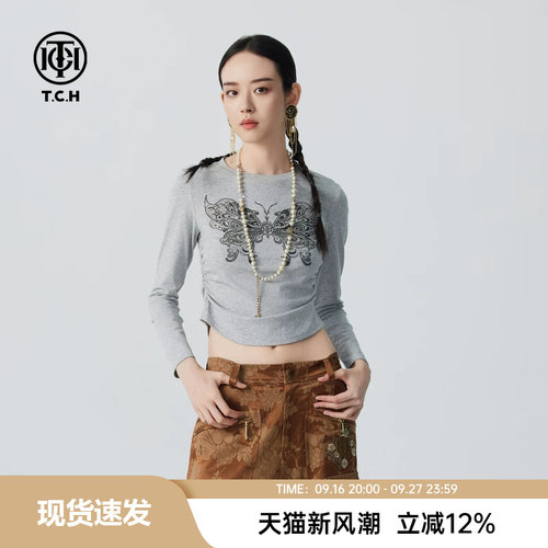 TCH秋新款烫钻蝴蝶长袖T恤女时尚收腰显瘦打底衫T72C086001