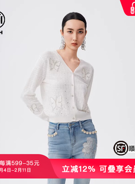 TCH春秋烫钻针织开衫女休闲减龄V领白色毛衣外套T72C438061