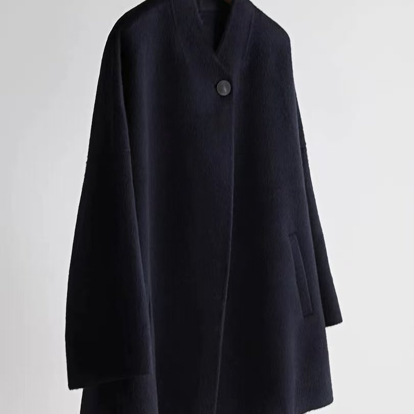 liebeskuss【素雅】重磅高奢斗篷大衣25新款皮草感A版女士外套