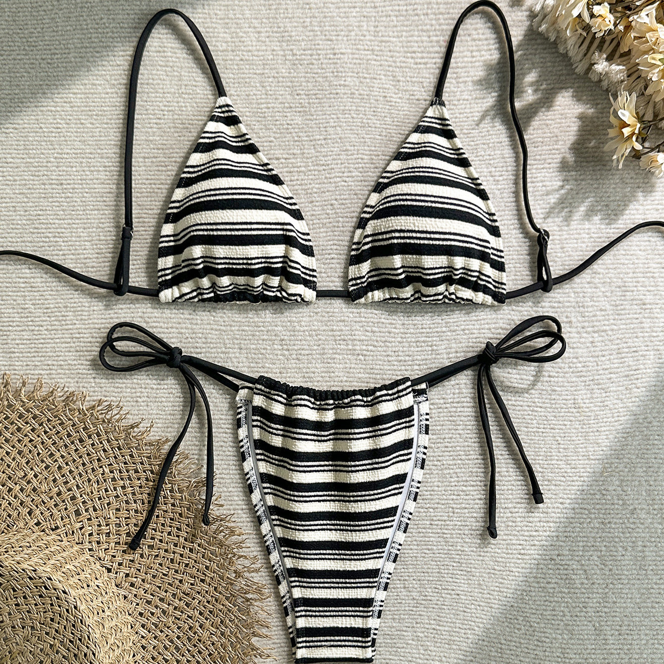 女三角条纹毛巾布分体系带bikini泳衣辣妹显瘦性感INS比基尼泳装