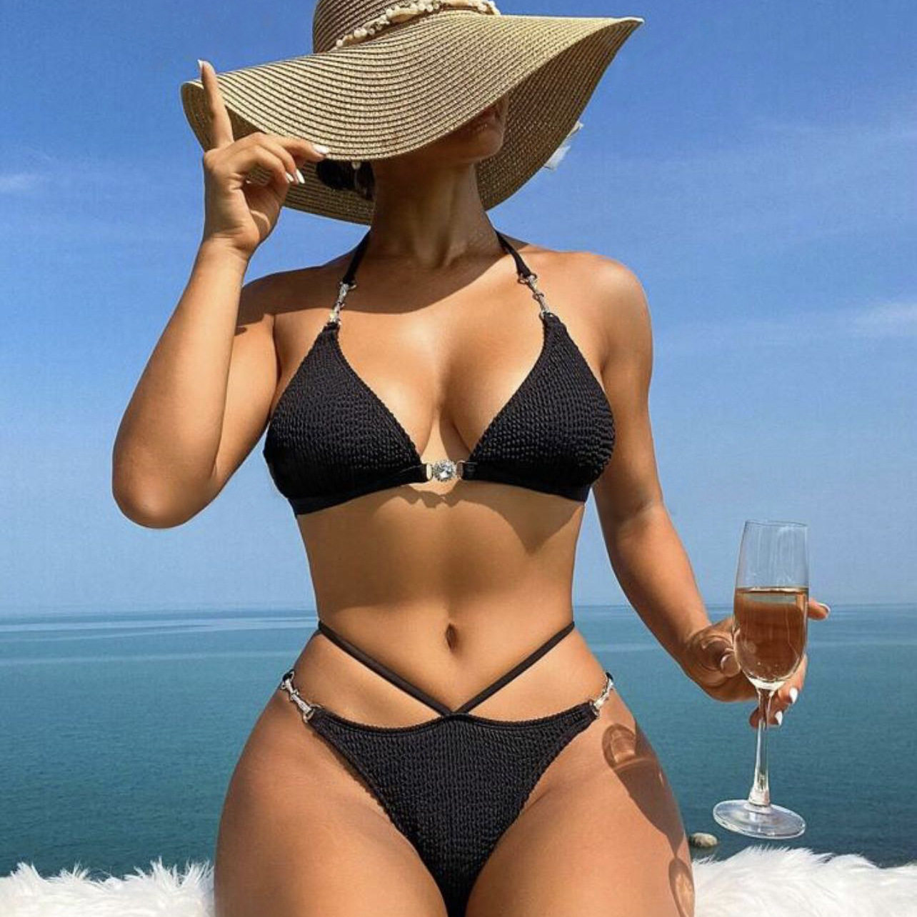 女士INS性感温泉挂脖系带分体bikini泳衣辣妹沙滩饰品显瘦比基尼