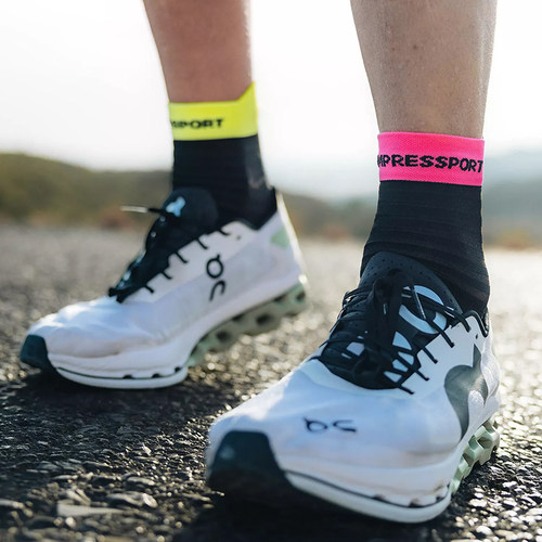 compressport男女轻量高低帮袜