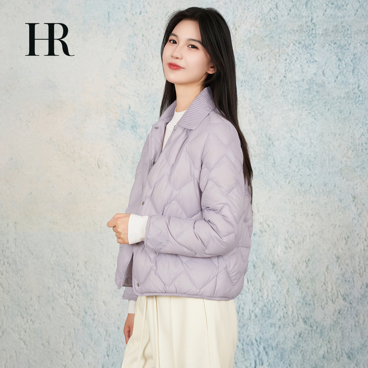 HR轻薄小香风菱格白鸭绒羽绒服