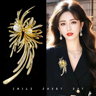 高档奢华设计感婚庆礼花胸针女时尚精致胸花个性气质外套西装别针