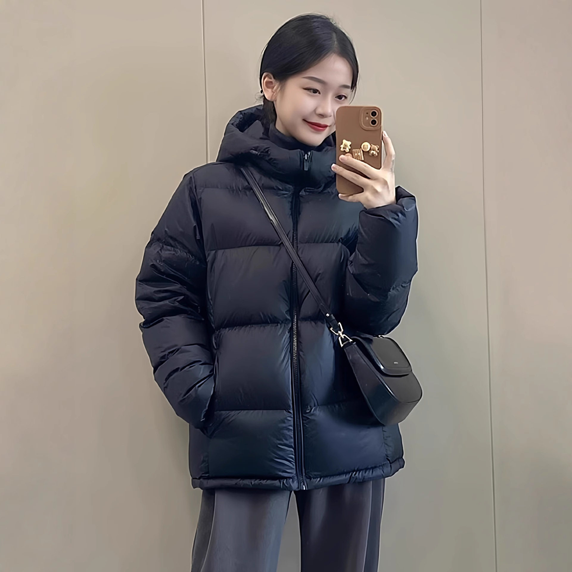 黑色羽绒棉服女2025冬季