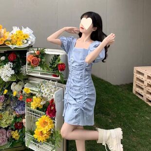 大码女装收腰显瘦甜酷裙胖mm性感别致裙子法式气质泡泡袖连衣裙夏