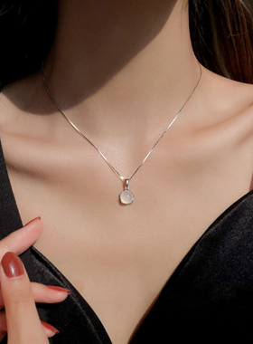 仿白玉髓项链女2025夏季爆款吊坠