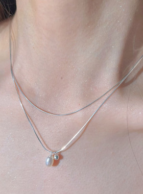 简约双层叠戴仿珍珠项链女2025年