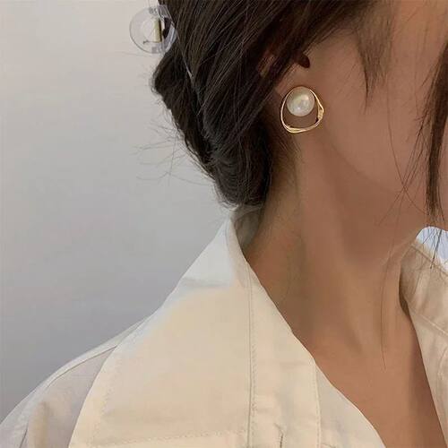 Imitation Pearl Earring for Women Gold Color Round Stud Earr