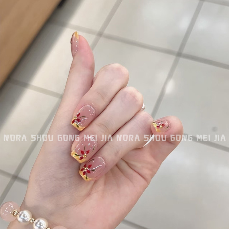 跟美甲店一样的穿戴美甲