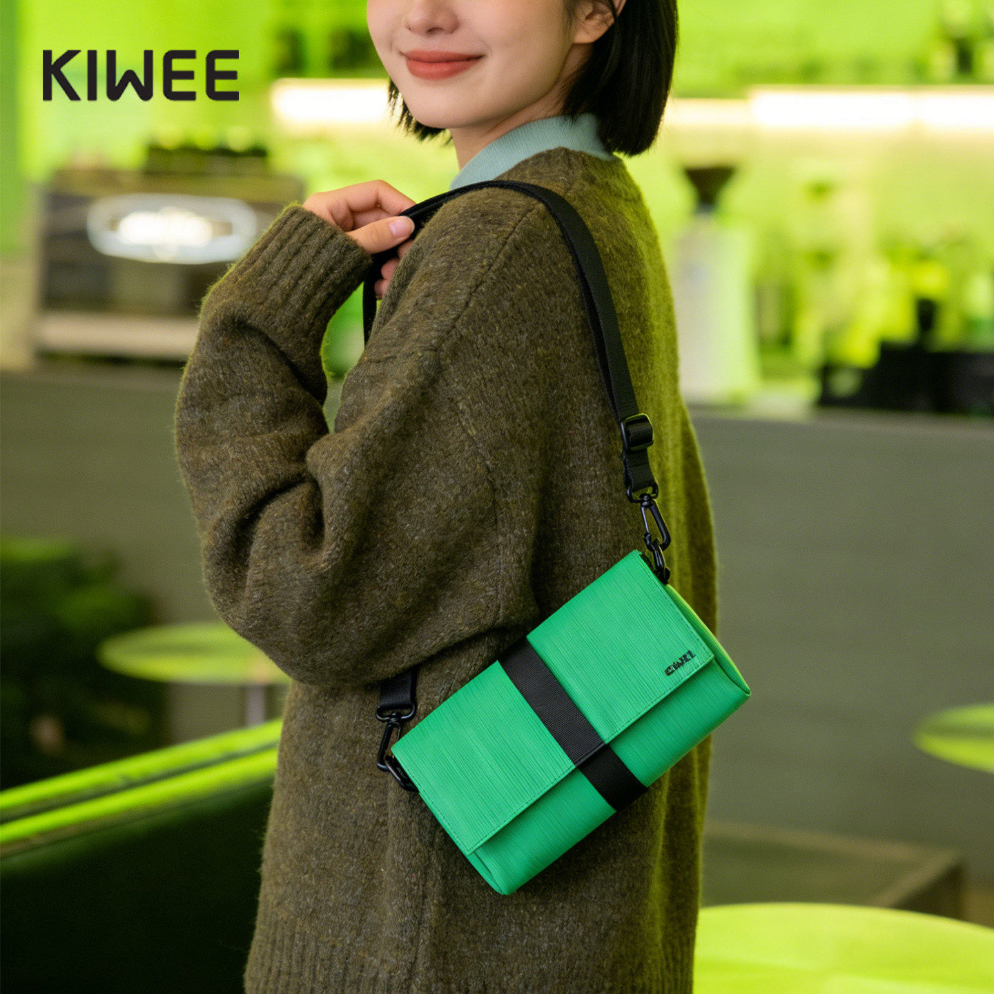 kiwee未行2025年新款迷你单肩包男女胸包斜跨包轻便骑行包手机包,箱包皮具/热销女包/男包,通用款女包,淘宝优惠券,粉丝福利购,淘宝优惠卷