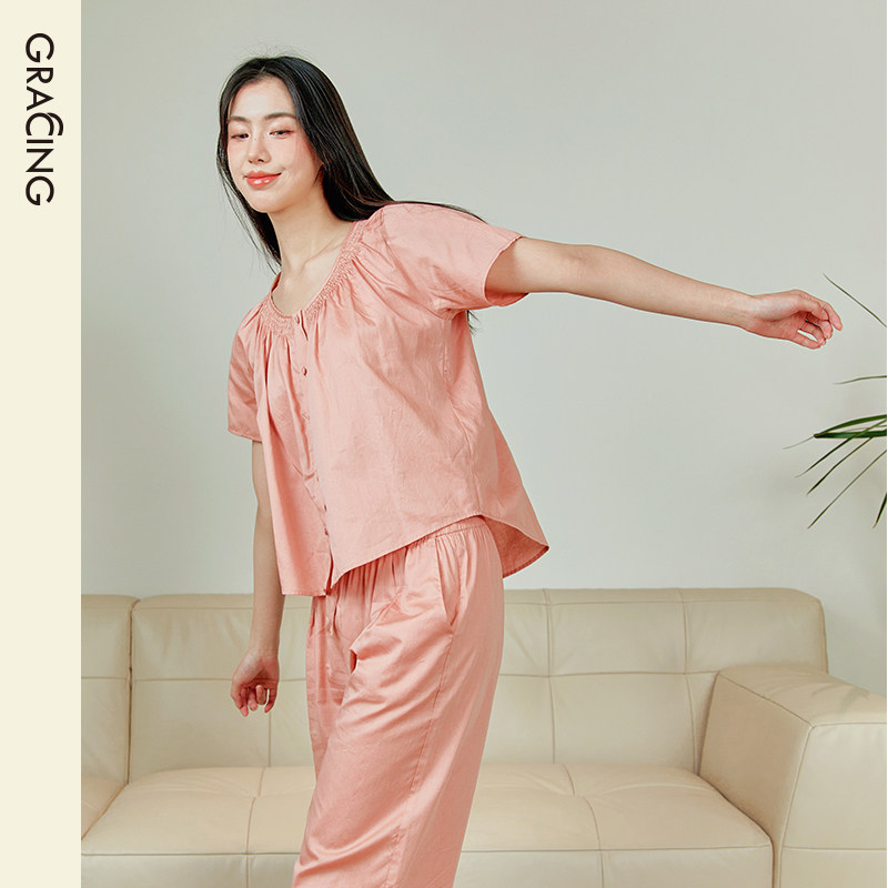 歌瑞森国风贡缎瞬间减龄明媚少女