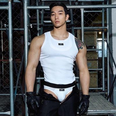 OUTOF - 款号150 双领口设计 LOGO领标 坑条螺纹 坦克弹力背心