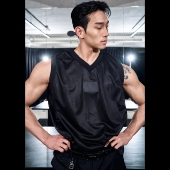 OUTOF 背心 速干网眼面料皮标LOGO坎肩户外运动无袖 款 号118男士