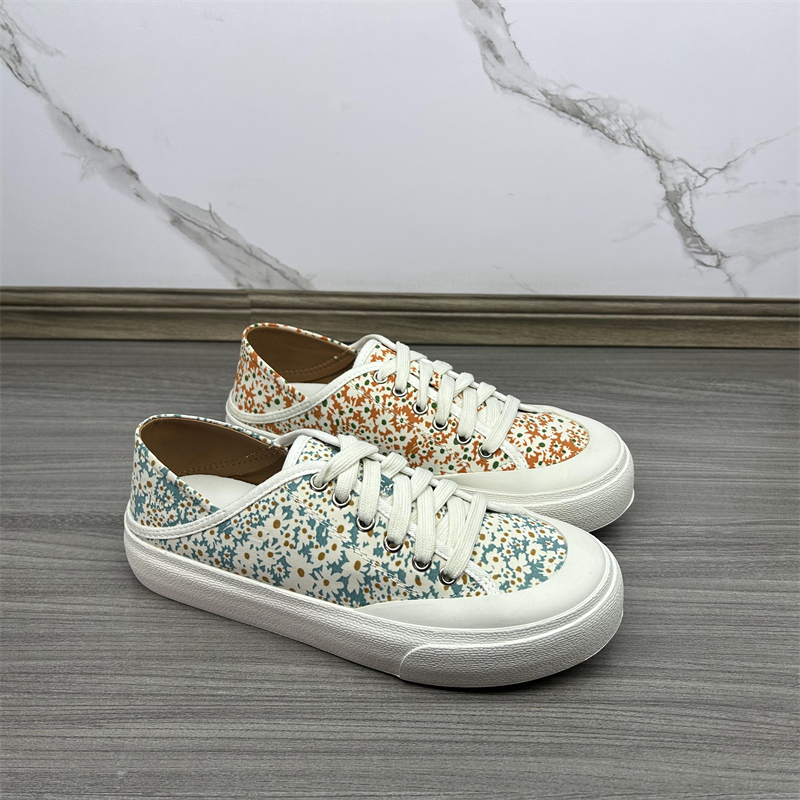 尾货清仓断码处理帆布鞋女春平底简约休闲百搭舒适拼色工作女板鞋