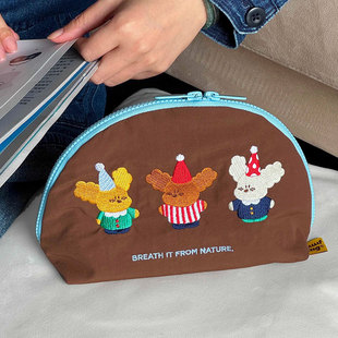 BLUUF TAG原创可爱小狗刺绣大容量便携旅行收纳袋补妆包洗漱包