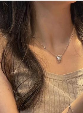 莫比乌斯环三秒心动项链女纯银轻奢小众新款锁骨链生日礼物送女友