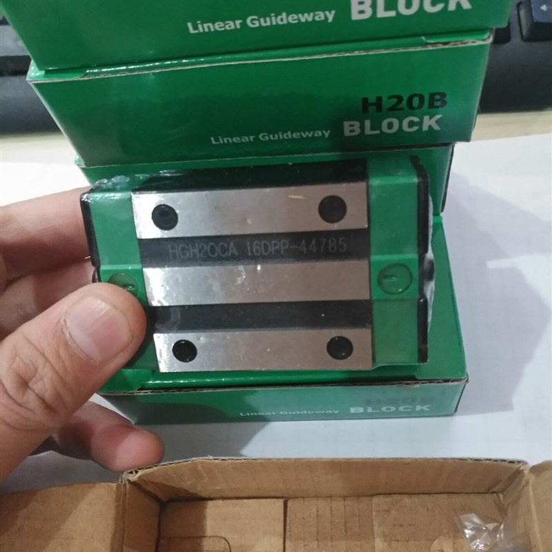 厂家直线滑块导轨 滑块滑轨 配件直线轴承 方型块圆型光轴 包邮