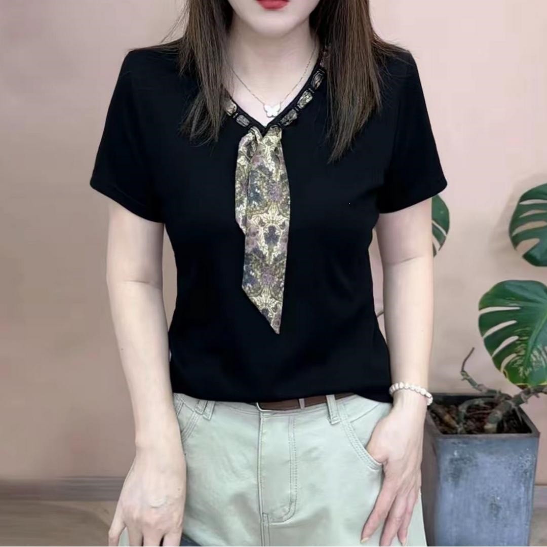 夏季新款时尚百搭减龄修身显瘦黑色设计感T恤短袖薄款上衣女款