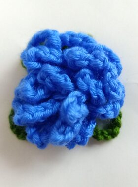 手工编织立体花朵挂件蓝色毛线钩织DIY装饰品配件