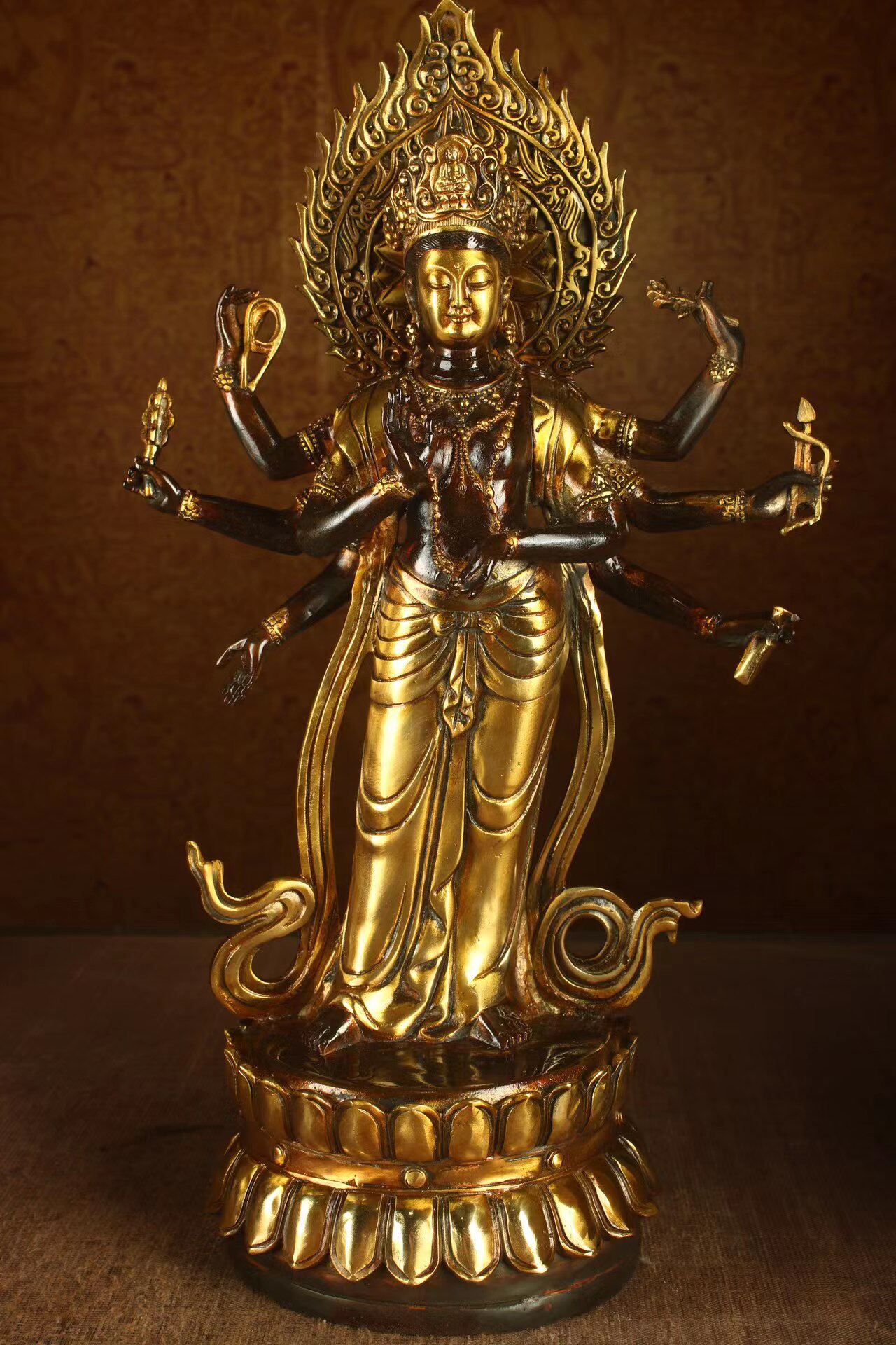 纯铜鎏金千手观音菩萨背光佛像家用佛堂供养铜八臂莲花观音佛像