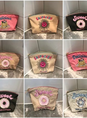 日系小众外贸刺绣收纳袋女ball chain新款化妆包防泼水尼龙小包