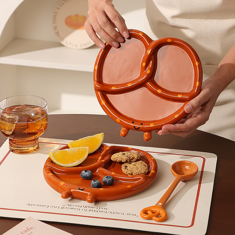 家用精致漂亮的盘子陶瓷分格盘