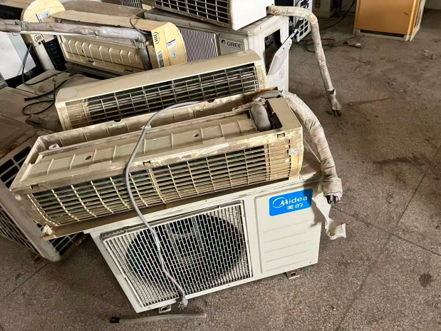 12月29日无锡学校一批废旧物资（电脑、空调、交换机等）网络拍卖公告