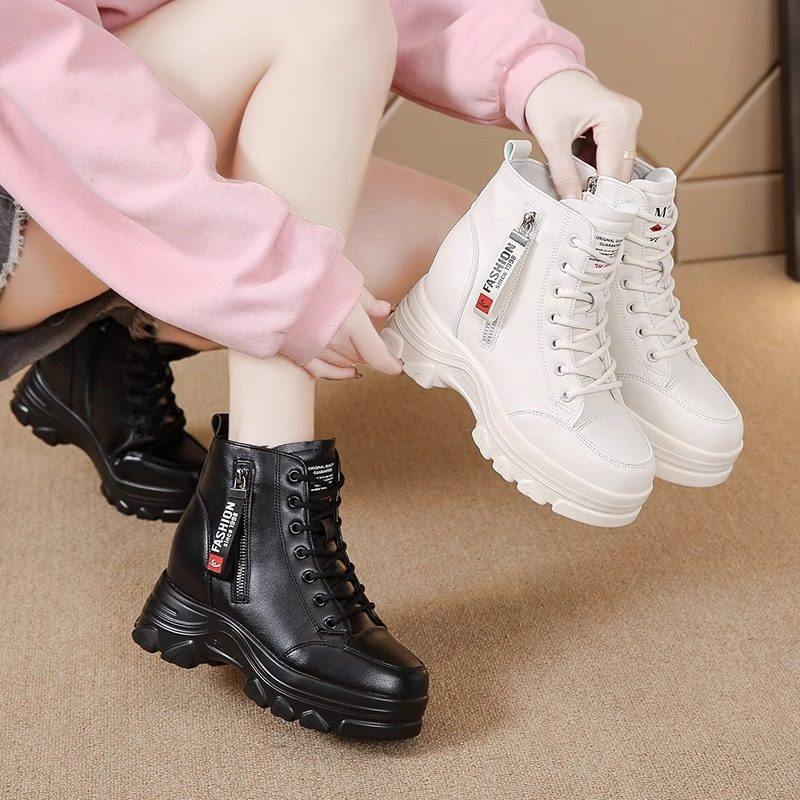 左右脚时尚女鞋个体店2025马丁靴秋冬爆款百搭皮靴英伦风显瘦靴子,女鞋,时装靴,淘宝优惠券,粉丝福利购,淘宝优惠卷