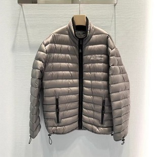 南油高定miu系25秋冬新款字母徽标包边撞色百搭立领拉链羽绒服女