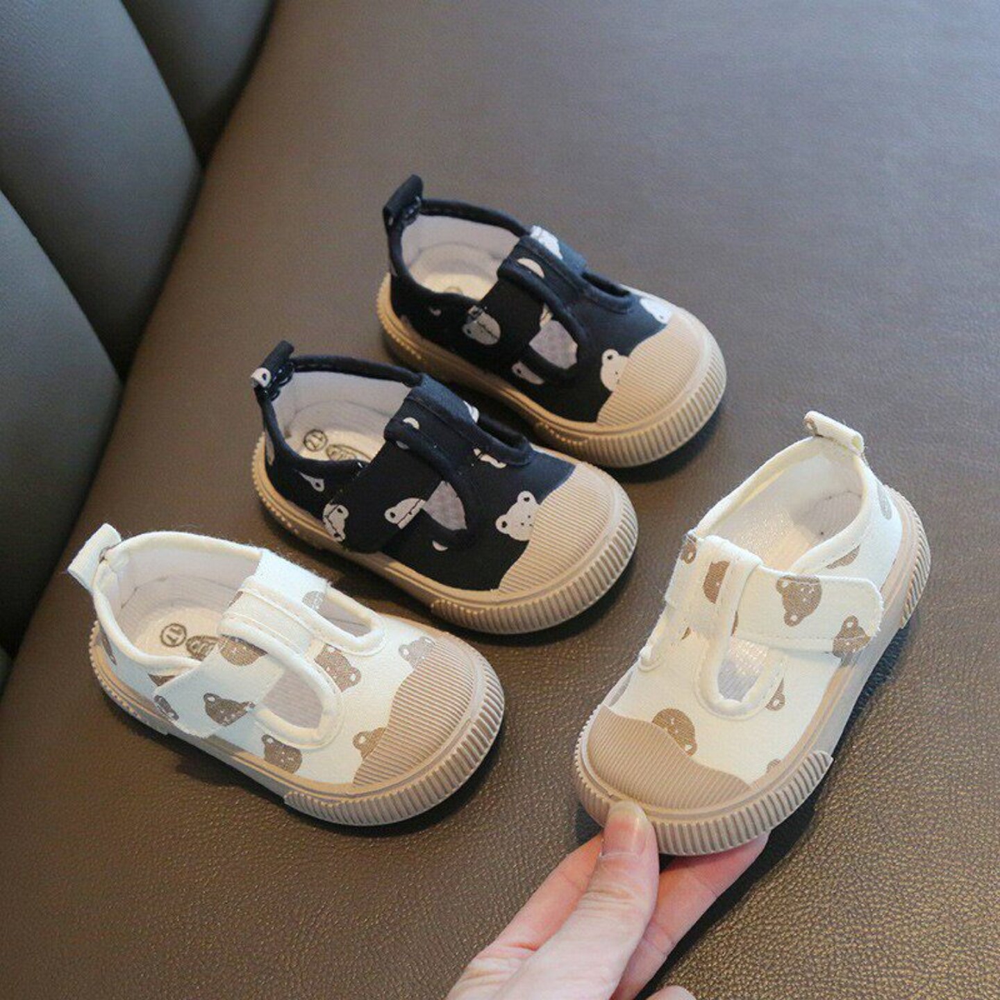 婴幼儿春秋方口帆布鞋卡通软底男女宝宝学步鞋小童可爱小鞋子