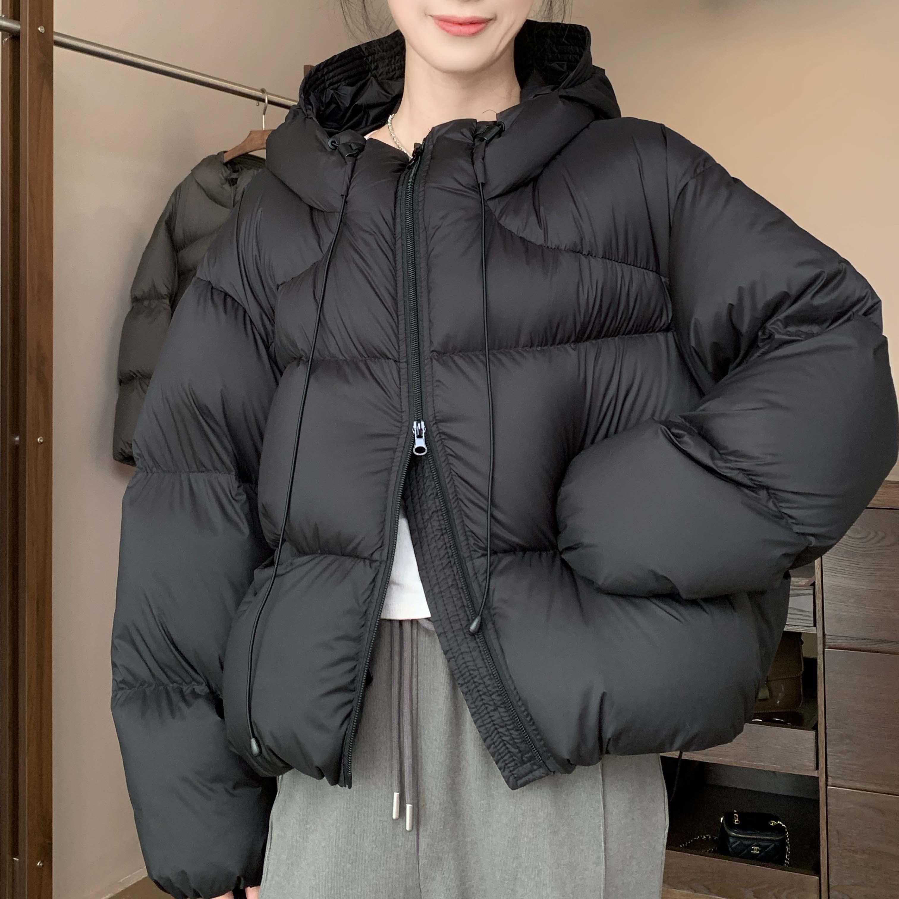 短款连帽连帽羽绒服女