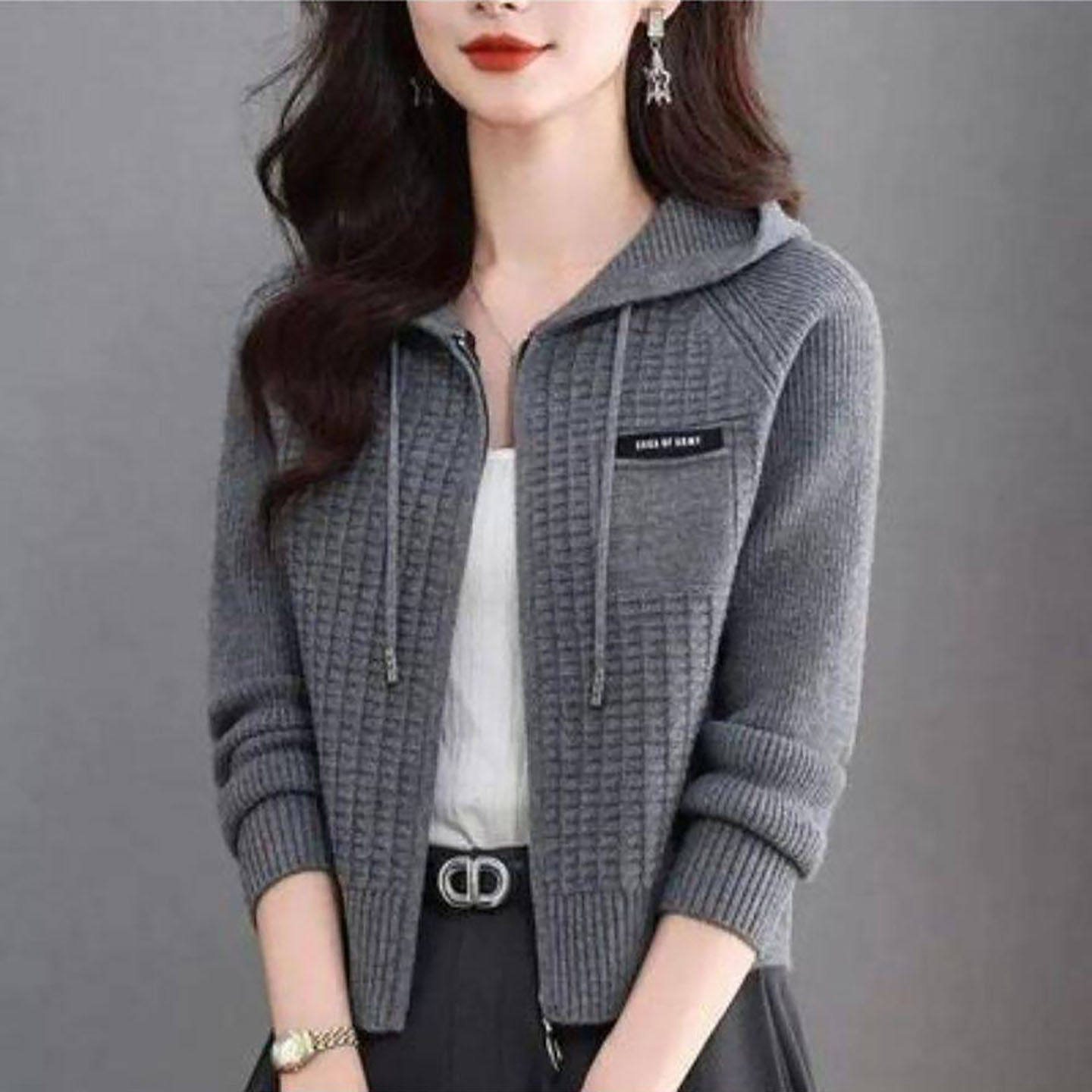 聚光亮点女装连帽拉链针织开衫女士短款显瘦毛衣外套春秋时尚上a7