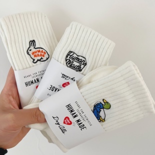 HUMAN小白兔刺绣袜子中筒纯棉日系牛仔鸭爱心潮袜男女设计款