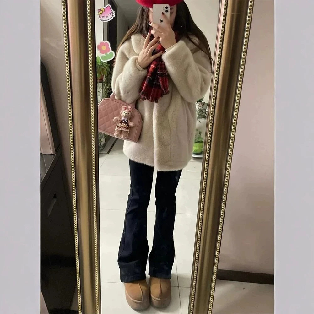 黑色微喇牛仔裤女新款学生修身弹力百搭通勤高腰显瘦拖地马蹄裤