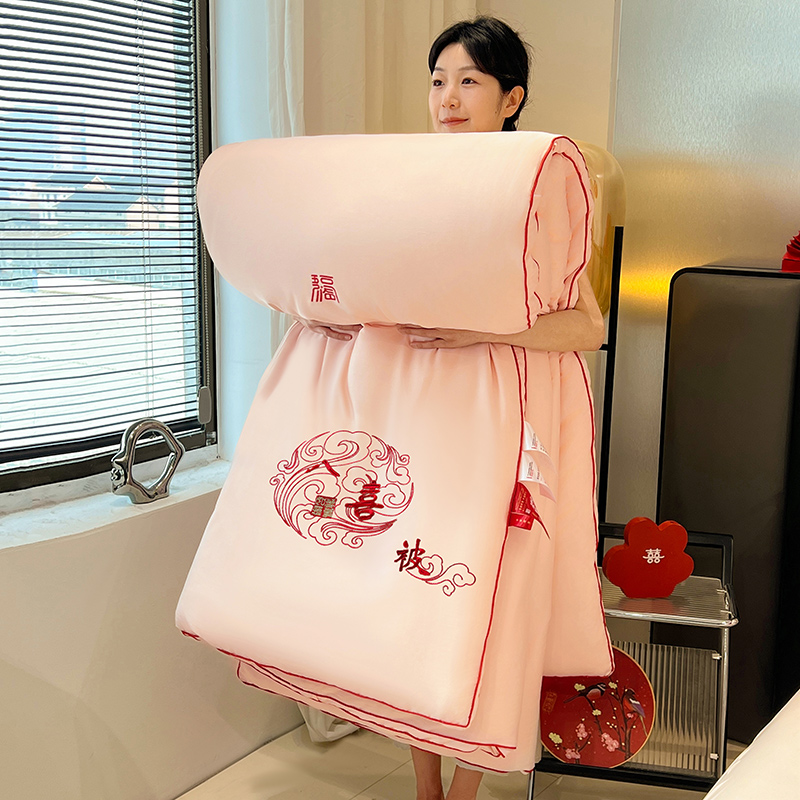 长绒棉绣花婚庆被子粉色结婚
