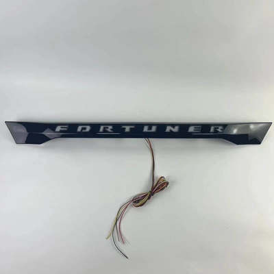 适用于Toyota Fortuner奔跑者者12-15款FortunerLED贯穿灯尾灯 黑