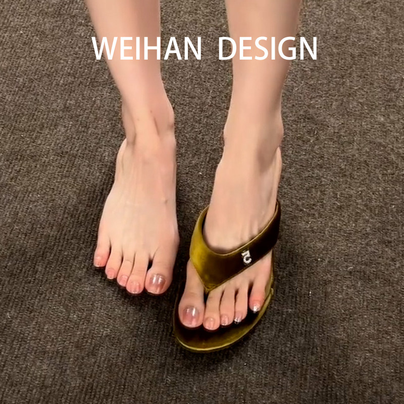 羊皮版！法式复古绿楔型