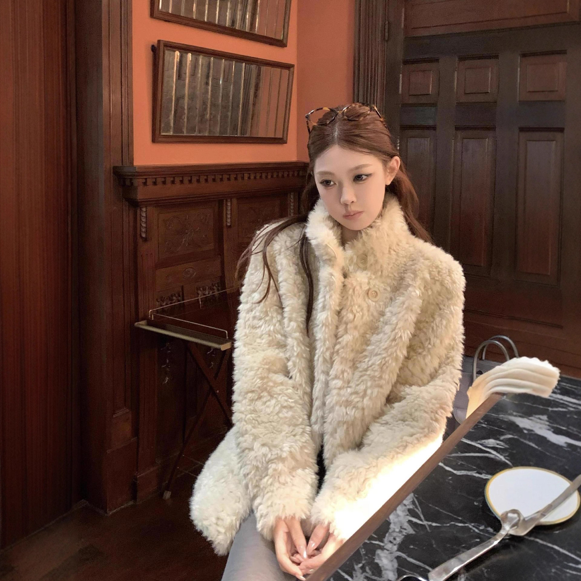 富人区4.0环保皮草毛毛外套女温柔慵懒风皮毛一体立领羊羔毛大衣