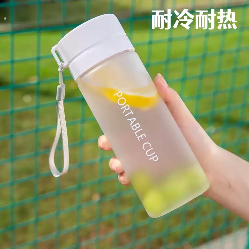 新款户外运动水杯男士加厚杯子便携女士耐冷耐热旅行大容量水杯