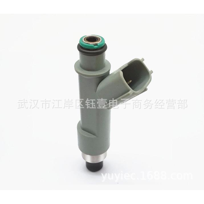 跨境汽车喷油器喷油嘴15710-62L00-000适用于铃木奥拓4孔