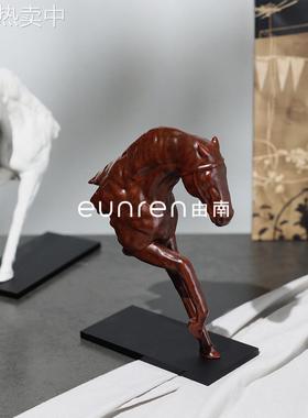 新中式创意半身马书房桌面摆件样板房售楼部卧室书房玄关动物装饰