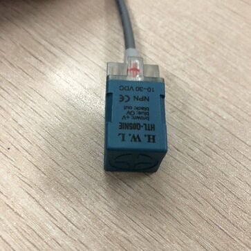 HWL方型接近开关HTL-Q05N1S-U现货NPN输出5mm检测距离感应器接近