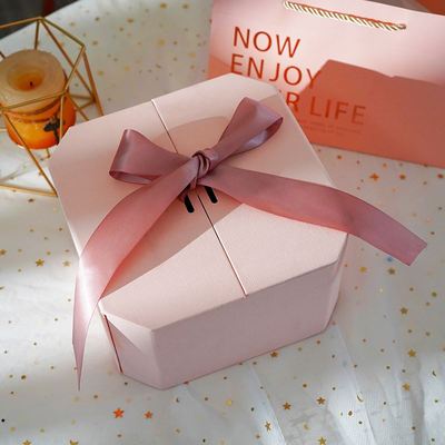 Giftboxgsuperlahday
