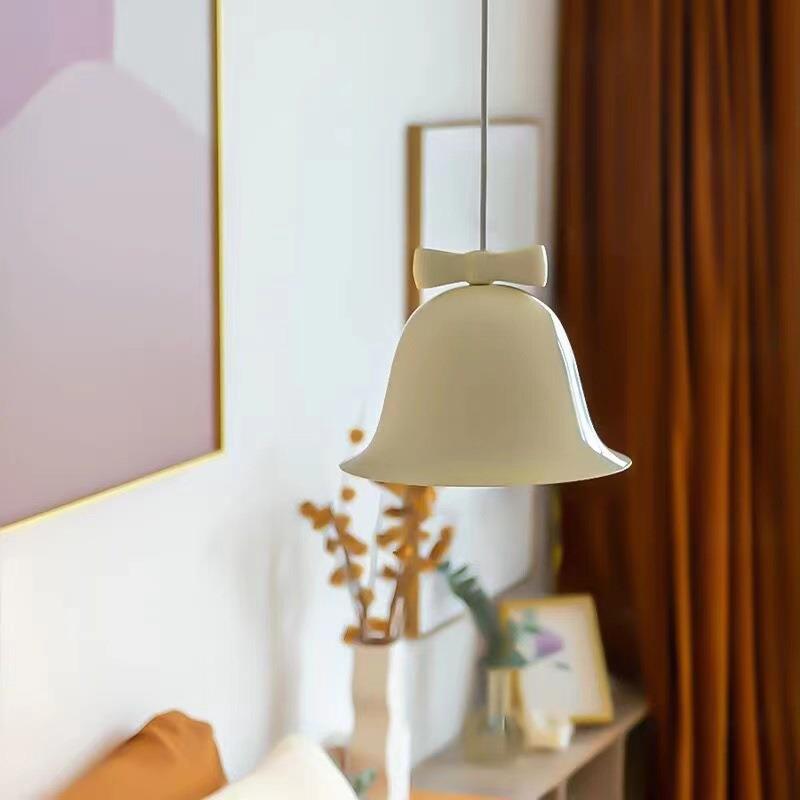 北欧简约阳台玄关床头灯创意蝴蝶结小铃铛吊灯餐厅吧台沙发背景灯