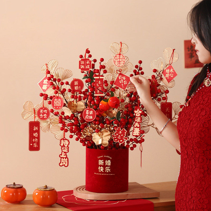 结婚订婚花束摆件挂饰喜字抱抱桶发财树婚房布置婚礼客厅福桶装饰